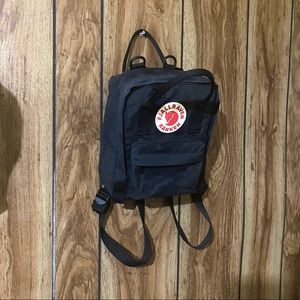 Fjallraven Kanken Mini (Black)